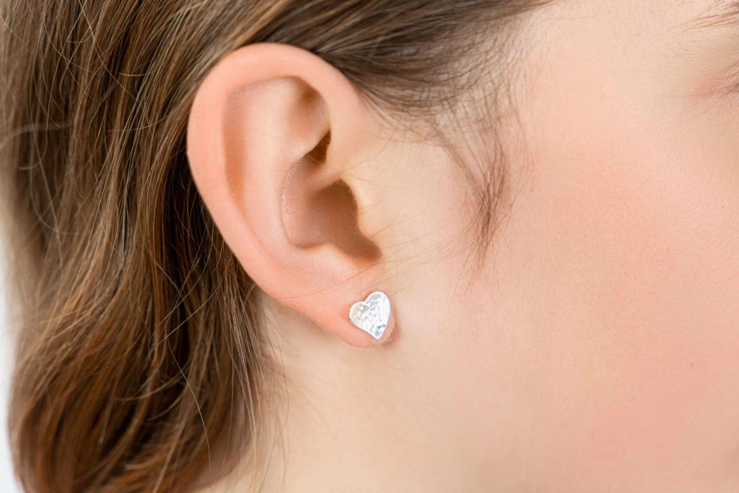 Banyan Silver Hammered Heart Stud Earring